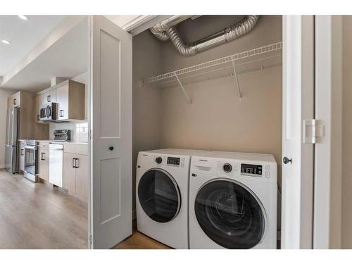 2308-55 Lucas Way Nw, Calgary, AB - Indoor Photo Showing Laundry Room