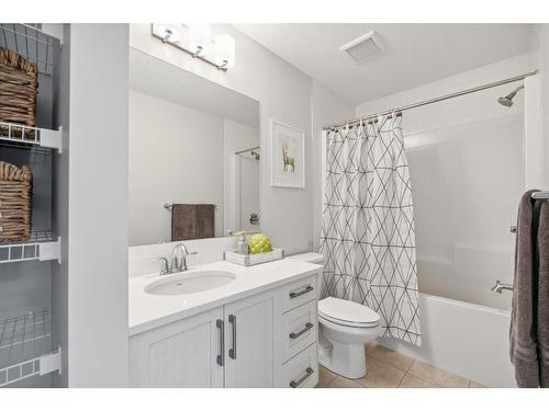 285 Sage Bluff Drive Nw, Calgary, AB - Indoor Photo Showing Bathroom