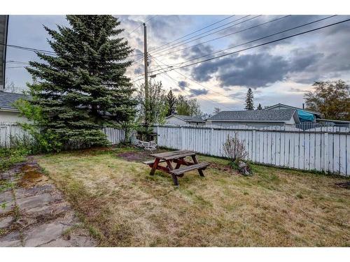 4 Van Horne Crescent Ne, Calgary, AB - Outdoor