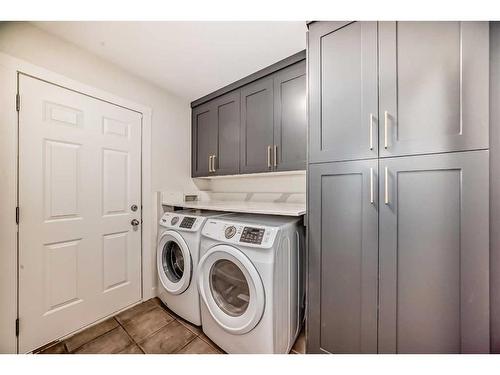 111 Cranwell Close Se, Calgary, AB - Indoor Photo Showing Laundry Room