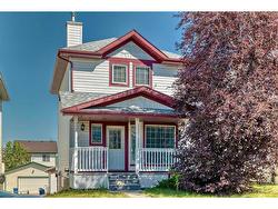 22 Hidden Hills Terrace  Calgary, AB T3A 6E1