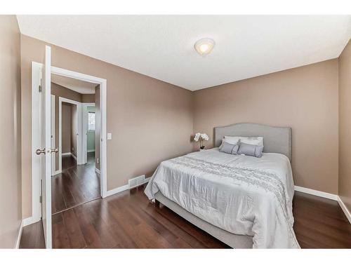 22 Hidden Hills Terrace, Calgary, AB - Indoor Photo Showing Bedroom