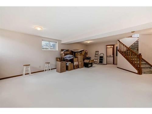 424 Cimarron Circle, Okotoks, AB - Indoor