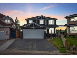 230 Coral Keys Court NE Calgary, AB T3J 3K5