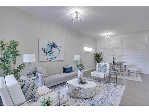 414 30 Avenue Ne, Calgary, AB - Indoor Photo Showing Living Room