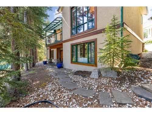 106 Lougheed Circle, Banff, AB - Outdoor