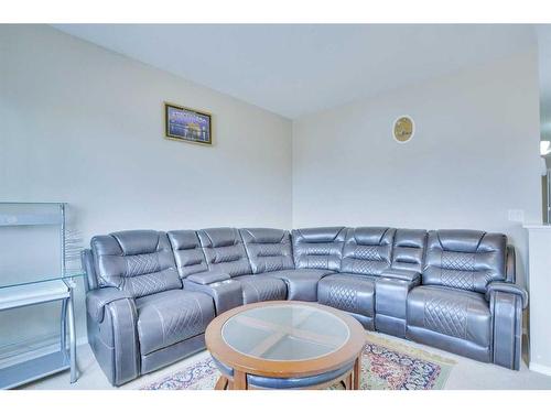 357 Saddlecrest Way Ne, Calgary, AB - Indoor Photo Showing Living Room