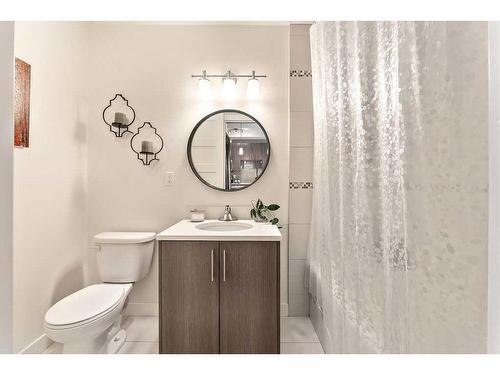 206-15233 1 Street Se, Calgary, AB - Indoor Photo Showing Bathroom