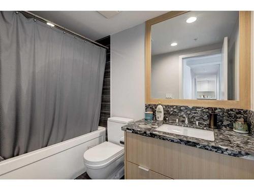 401-510 6 Avenue Se, Calgary, AB - Indoor Photo Showing Bathroom