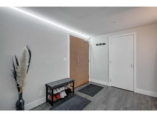 401-510 6 Avenue Se, Calgary, AB - Indoor Photo Showing Other Room