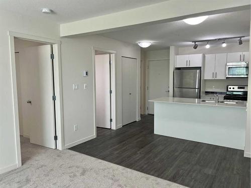 4203-181 Skyview Ranch Manor Ne, Calgary, AB - Indoor Photo Showing Kitchen With Stainless Steel Kitchen