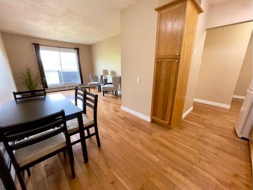 304-2006 11 Avenue Sw, Calgary, AB - Indoor