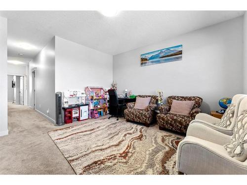 21 Redstone Road Ne, Calgary, AB - Indoor