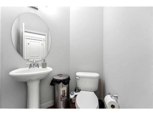 21 Redstone Road Ne, Calgary, AB - Indoor Photo Showing Bathroom