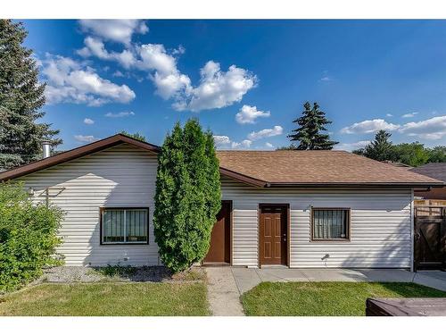 6527 Temple Drive Ne, Calgary, AB - Outdoor