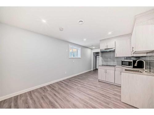 457 Skyview Shores Manor Ne, Calgary, AB - Indoor Photo Showing Kitchen