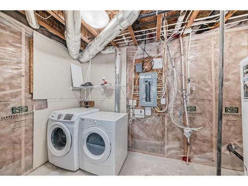 457 Skyview Shores Manor Ne, Calgary, AB - Indoor Photo Showing Laundry Room