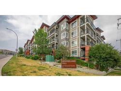 116-510 Edmonton Trail NE Calgary, AB T2E 0J7