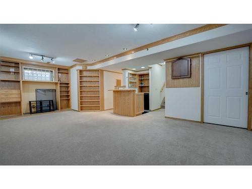 863 Tuscany Drive Nw, Calgary, AB - Indoor