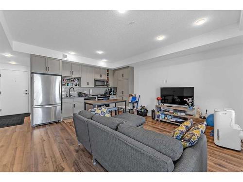 506-4138 University Avenue Nw, Calgary, AB - Indoor