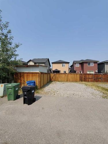 233 Evansdale Way Nw, Calgary, AB - Outdoor