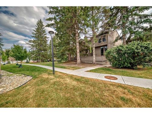 7-10401 19 Street Sw, Calgary, AB - Outdoor