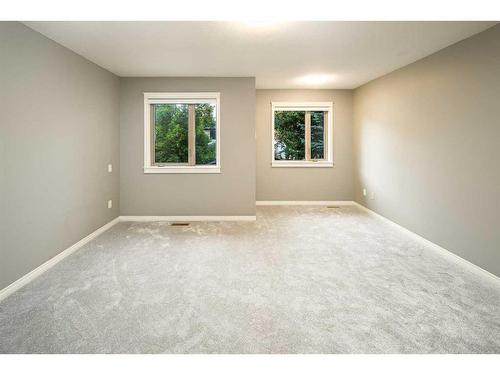 2312 5 Avenue Nw, Calgary, AB - Indoor Photo Showing Other Room