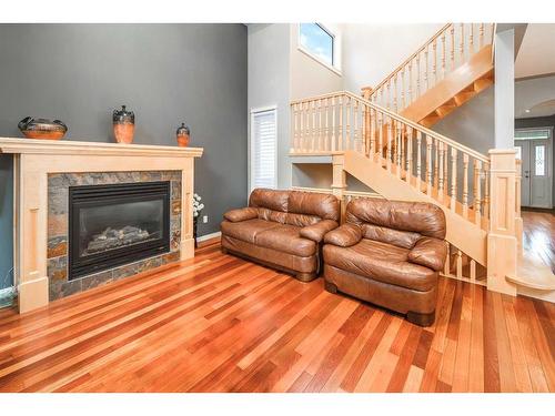 2312 5 Avenue Nw, Calgary, AB - Indoor Photo Showing Living Room With Fireplace