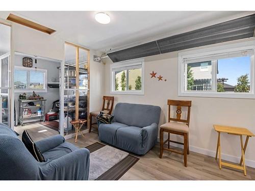 44 Rainbow Falls Boulevard, Chestermere, AB - Indoor Photo Showing Living Room