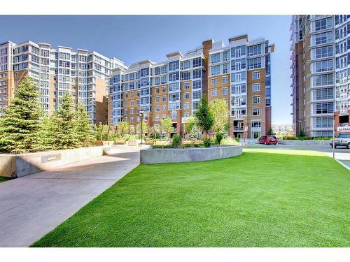 506-24 Varsity Estates Circle, Calgary, AB - Outdoor With Facade