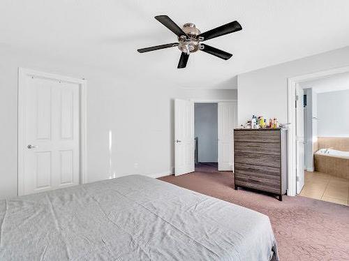 8 Castlebury Way Ne, Calgary, AB - Indoor Photo Showing Bedroom