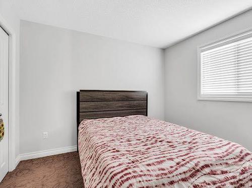 8 Castlebury Way Ne, Calgary, AB - Indoor Photo Showing Bedroom