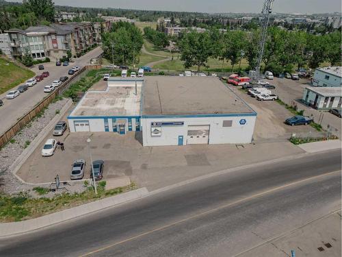 204 41 Avenue Ne, Calgary, AB 