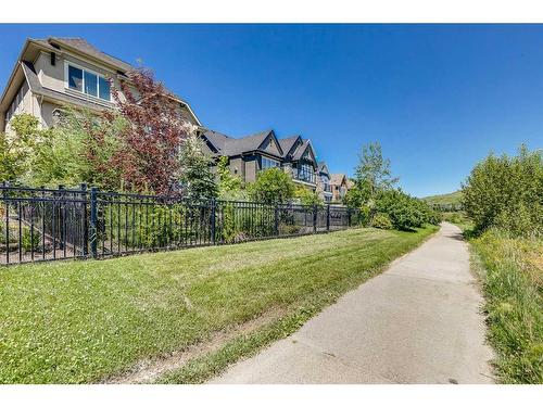 203 Cranbrook Circle Se, Calgary, AB - Outdoor