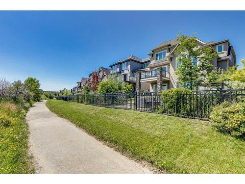 203 Cranbrook Circle Se, Calgary, AB - Outdoor