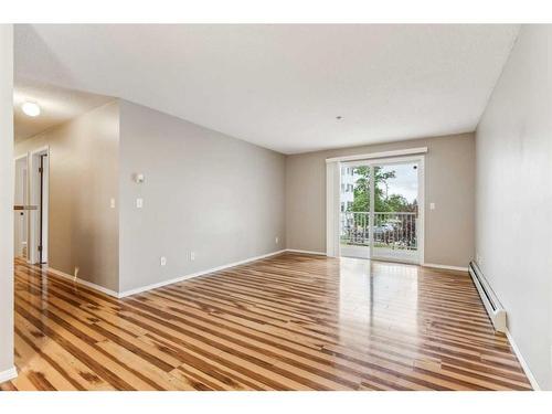 1213-6224 17 Avenue Se, Calgary, AB - Indoor Photo Showing Other Room