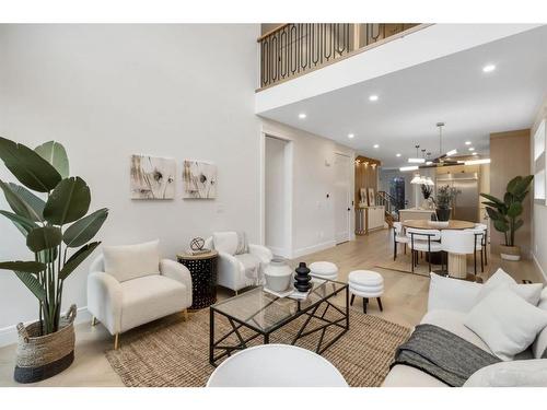 2118 Victoria Crescent Nw, Calgary, AB - Indoor Photo Showing Living Room