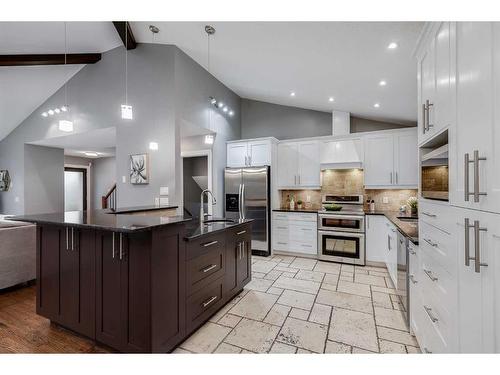 11 Woodlark Drive Sw, Calgary, AB - Indoor Photo Showing Kitchen With Upgraded Kitchen