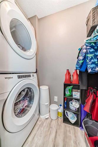 2101-4641 128 Avenue Ne, Calgary, AB - Indoor Photo Showing Laundry Room