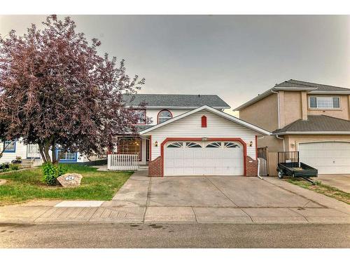 24 Del Ray Close Ne, Calgary, AB - Outdoor With Facade