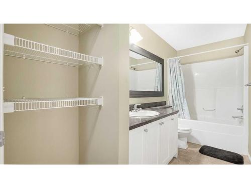 103-31 Panatella Landing Nw, Calgary, AB - Indoor Photo Showing Bathroom