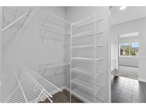 820 Mandalay Link, Carstairs, AB - Indoor With Storage