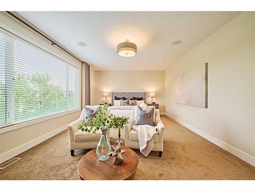 32 West Grove Bay Sw, Calgary, AB - Indoor Photo Showing Bedroom