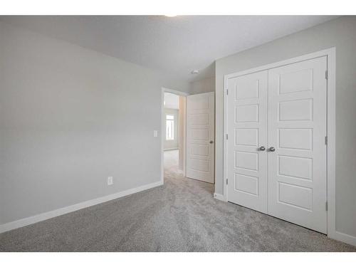 2773 Baywater Landing Sw, Airdrie, AB - Indoor Photo Showing Other Room