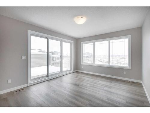 2773 Baywater Landing Sw, Airdrie, AB - Indoor Photo Showing Other Room