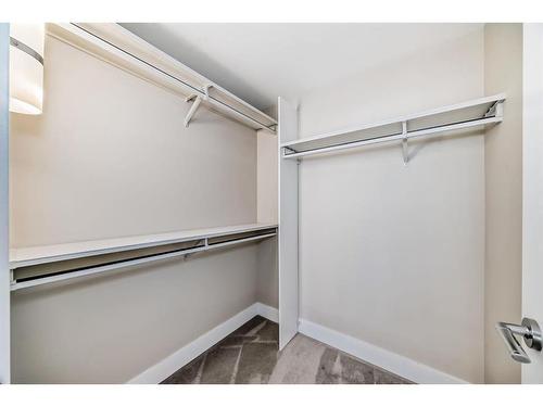 701-510 6 Street Se, Calgary, AB - Indoor With Storage