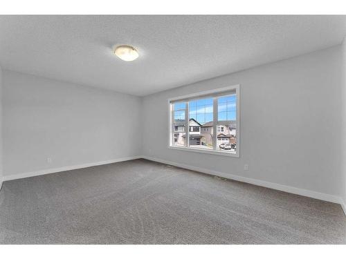 35 Skyview Shores Court Ne, Calgary, AB - Indoor Photo Showing Other Room