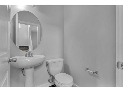 35 Skyview Shores Court Ne, Calgary, AB - Indoor Photo Showing Bathroom