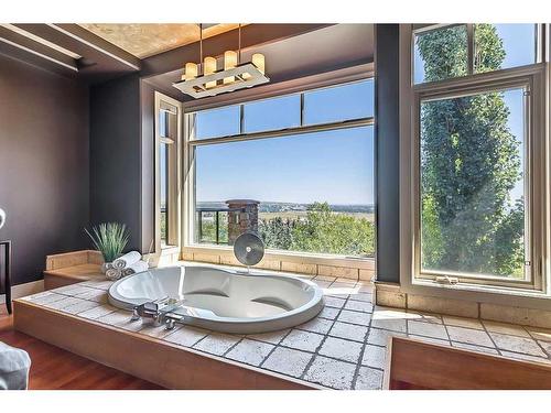 30 Patina Lane Sw, Calgary, AB - Indoor Photo Showing Bedroom