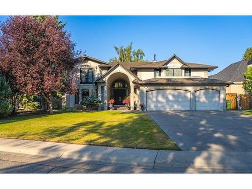 819 Lake Placid Drive Se, Calgary, AB - Outdoor With Facade